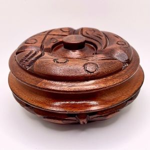 Wooden Hand Carved Round Trinket Dish With Lid